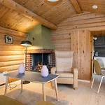 Ljoshaugen مكان تخييم Dombås