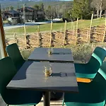 Ljoshaugen مكان تخييم